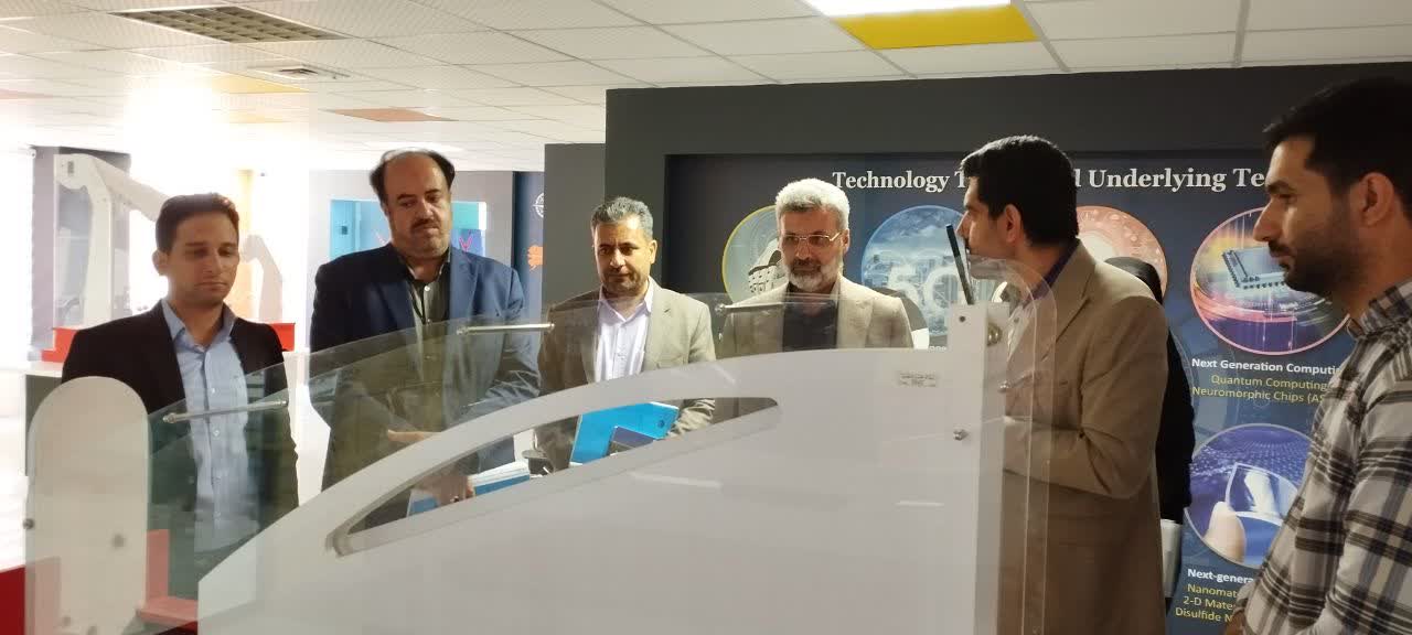 بازدید مدیر کل کمیته امداد استان از پارک علم و فناوری