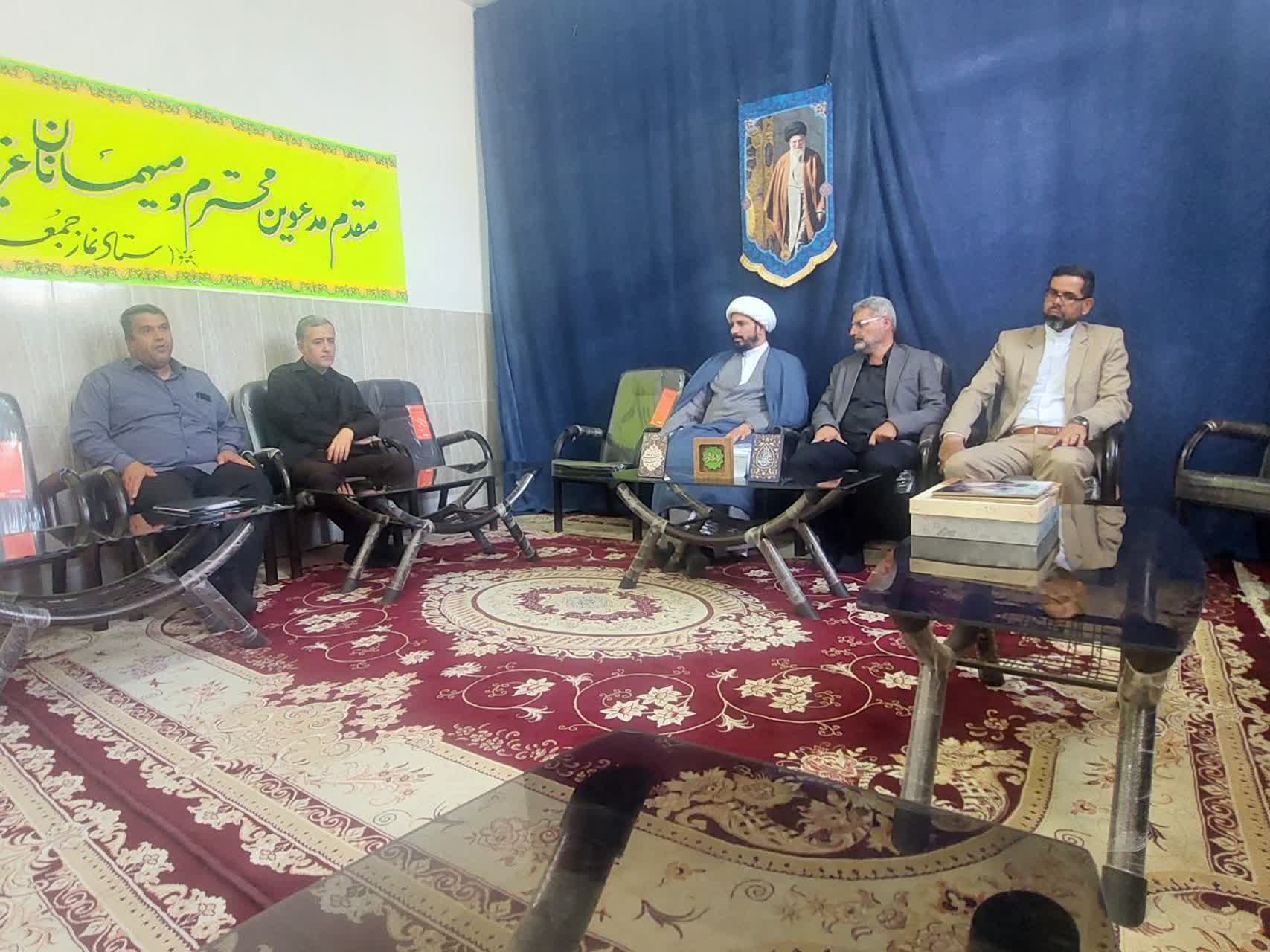 سفر مدیر کل کمیته امداد استان مرکزی به شهرستان کمیجان