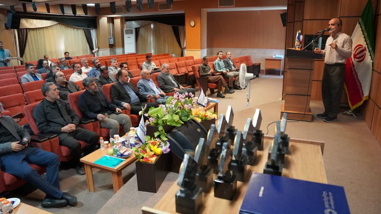 چهارمین همایش ملی قرض نیکو در استان مرکزی برگزار شد
